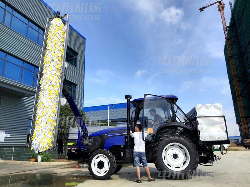 拖拉機(jī)太陽(yáng)能清洗機(jī) (4).jpg